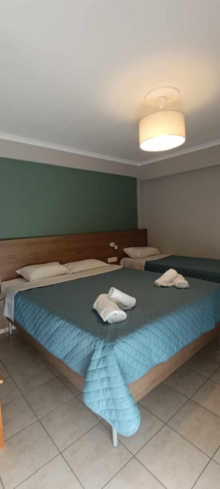 Hotel Thermaikos Korinós Buitenkant foto