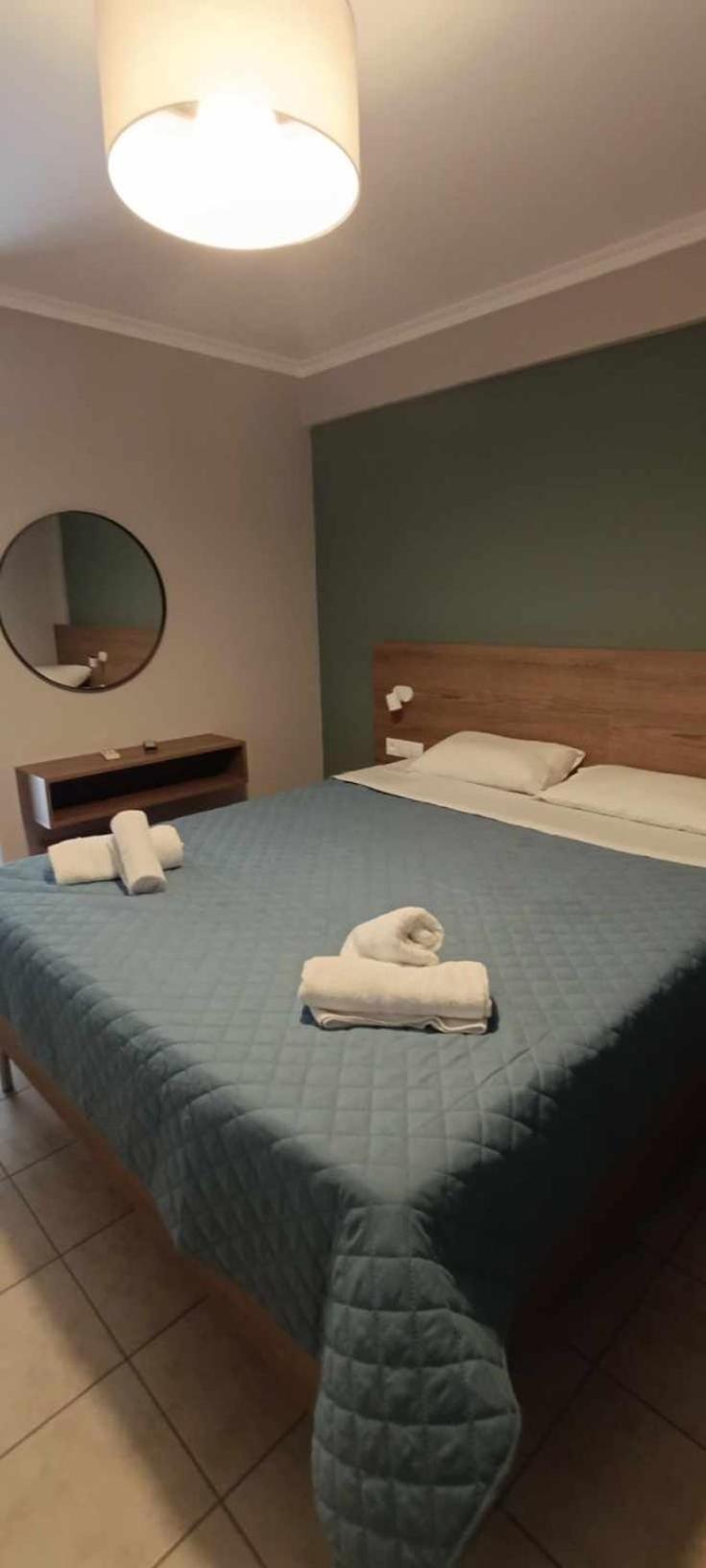Hotel Thermaikos Korinós Buitenkant foto